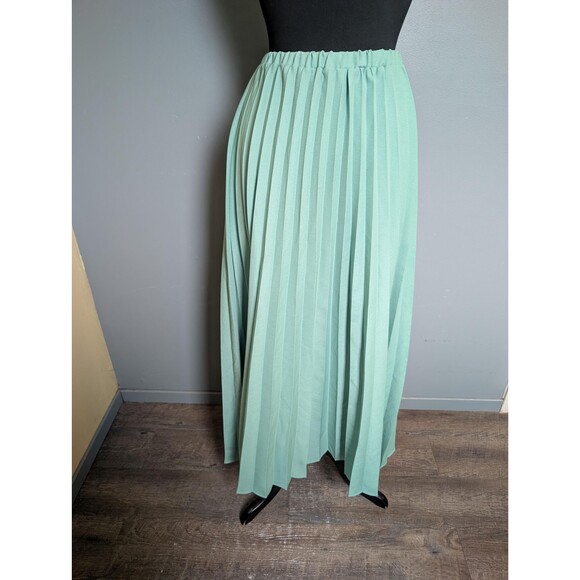70s or 80s Green Pleated Maxi Skirt, Long Skirt Size M - Picture 2 of 8